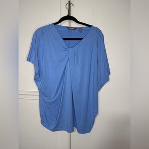Martha Stewart Sky Blue detailed neck Blouse size S New without tag